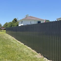 Fence $20 Lineal Ft 