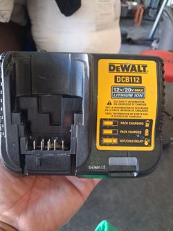 Dewalt DCB112 Battery Charger