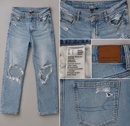 American Eagle Distressed Jeans Size 8 Regular