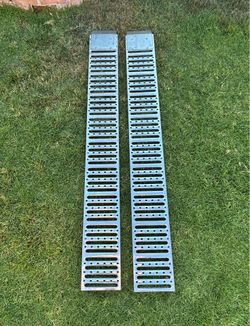6’ Heavy-Duty Aluminum Loading Ramps- pair