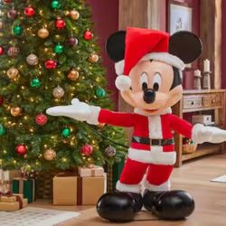 Animated Mickey Minie Mouse $275 each