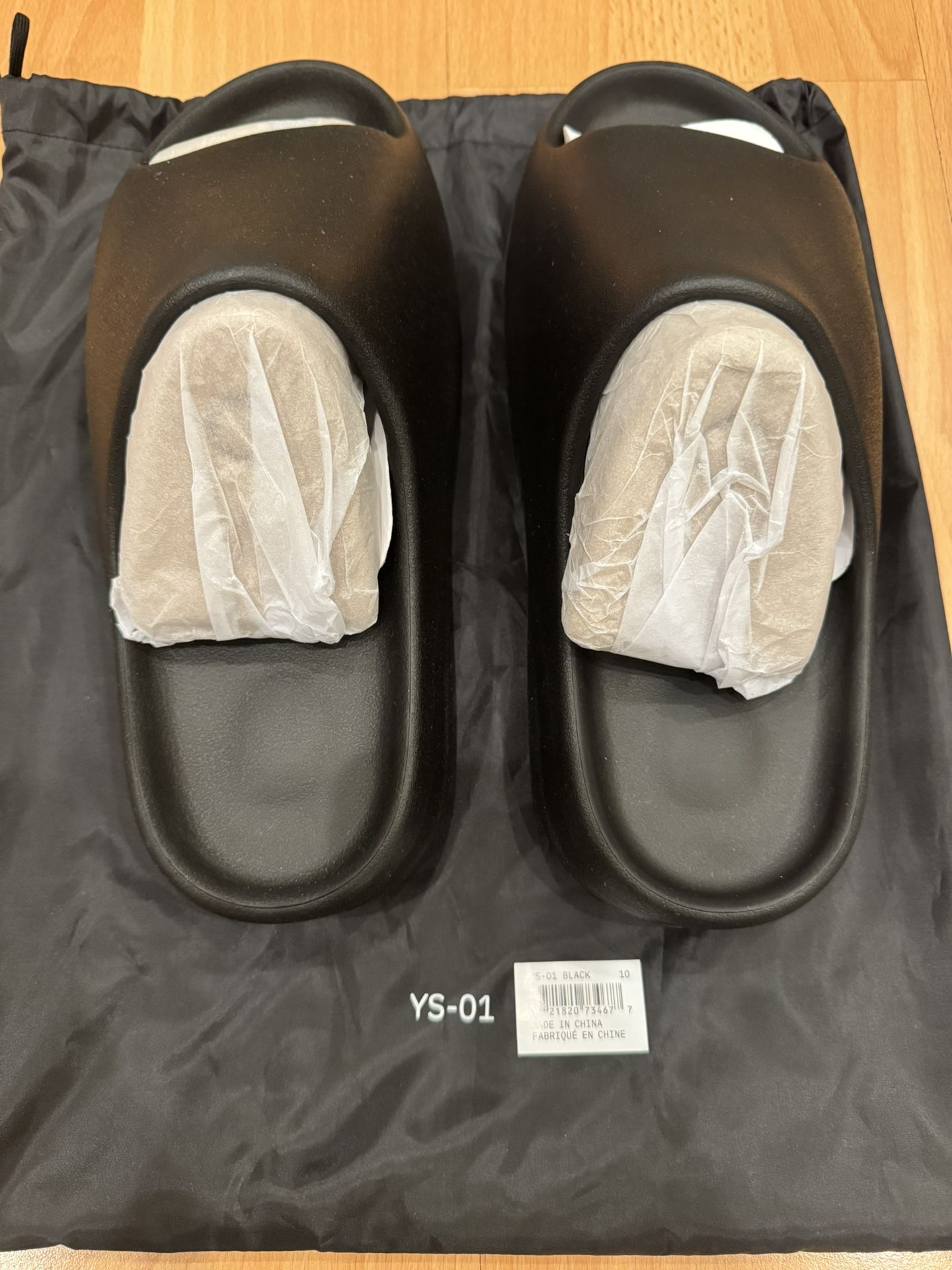Yeezy Slides YS-01