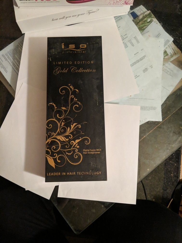 ISO Limited Edition Gold Collection Digital Super MCH Hair Straightener Makeup Cosmetics