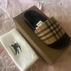 burberry slides 
