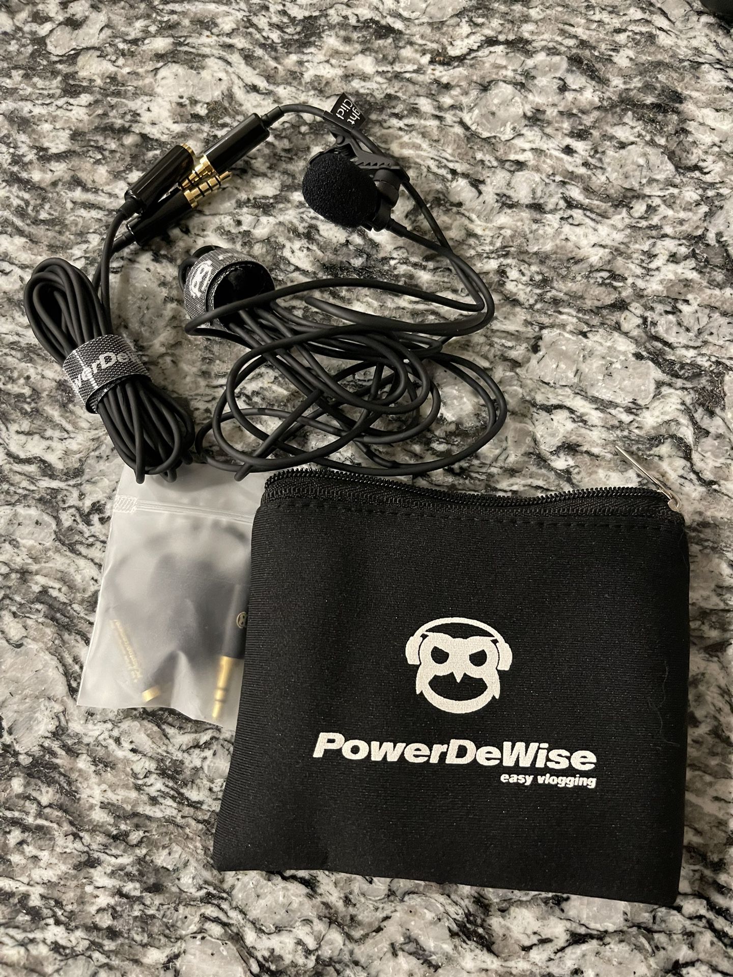 PowerDeWise Professional Grade Lavalier Clip On Microphone
