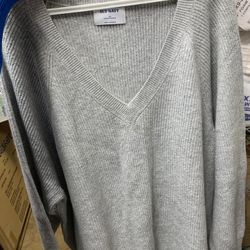Old Navy Sweatshirt