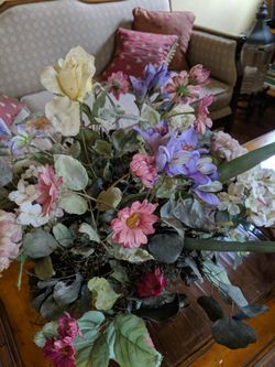 Silk Artificial Flowers Arrangement, Combination Silk Flowers And Dried Flowers