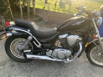 Motorcycle Suzuki Boulevard S50 2005