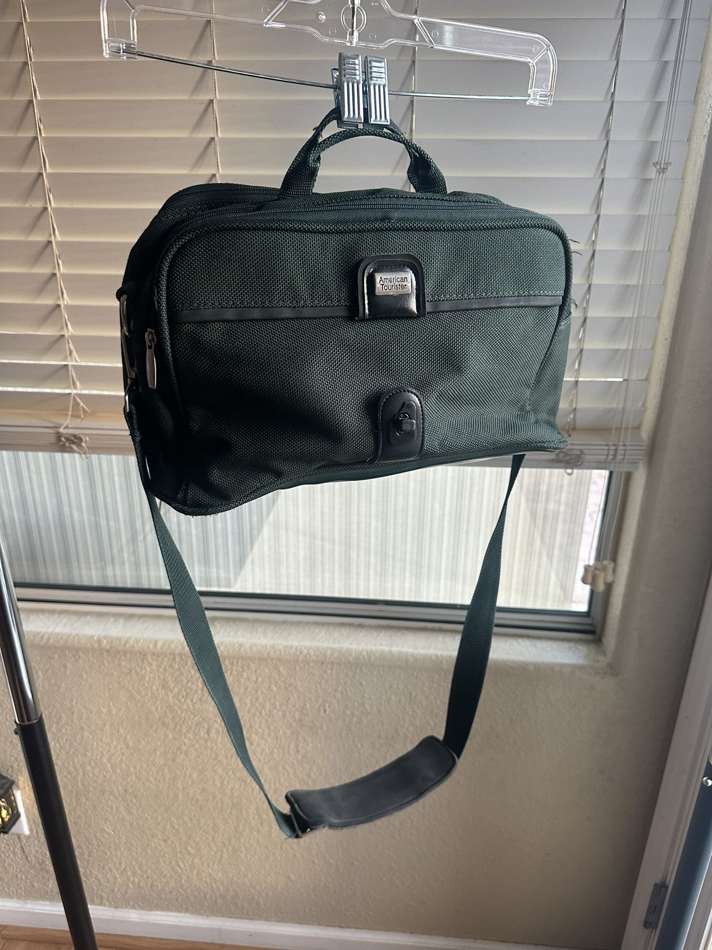 American Tourister Convertible Bag 