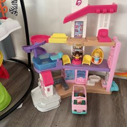Little People Barbie Dream house