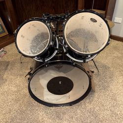 Sound percussion complete drum kit set. Everything in the pictures and video is included  I do not play the drums I picked these up at an estate sale