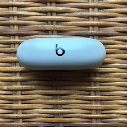 Beats solo Earbuds