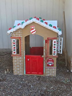 Free gingerbread house