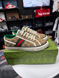 Lexury Shoes for woman