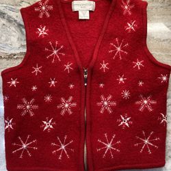 Women’s  Petite or Juniors Winter or Christmas Sweater Vest