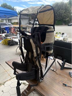 Eddie Bouer baby carrier