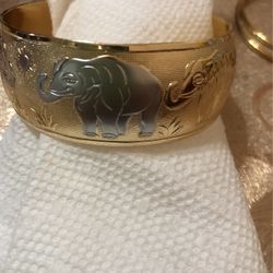 Pulsera De Elefante $8