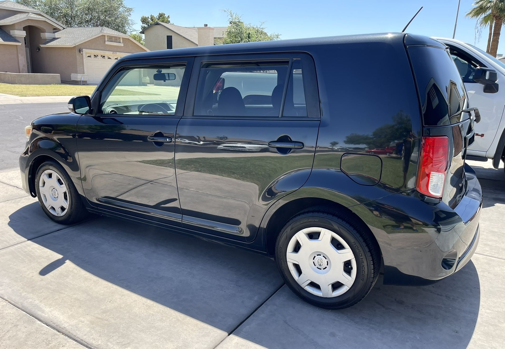 2013 Toyota scion xb