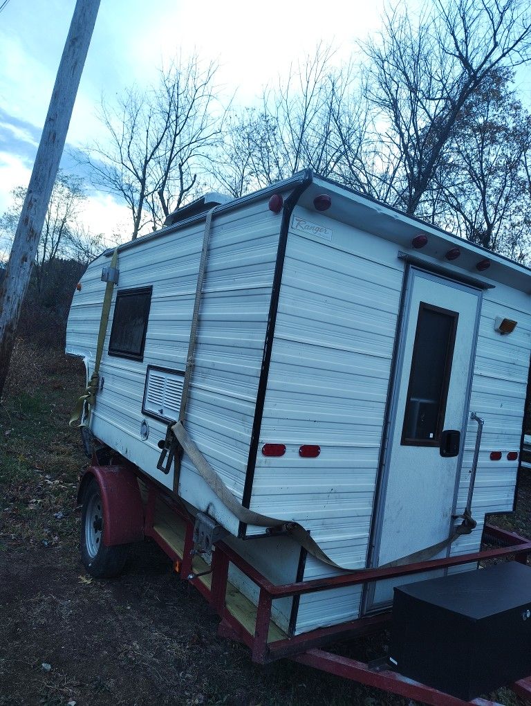 Truck Camper 