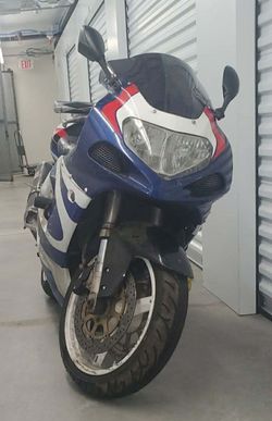 2000 Suzuki GSXR 750