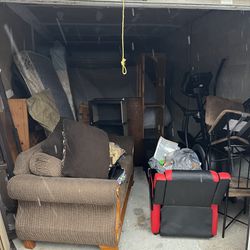 Free Furniture/ Storage Unit 