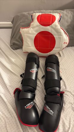 Sparring Gear (Shin guards/Chest padding)