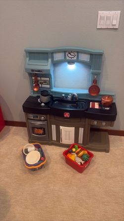 Child’s kitchen