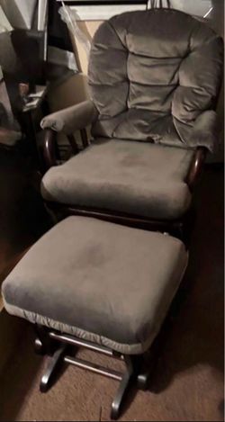 Glider Rocking Chair with Ottoman