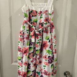 Young Girls Dress