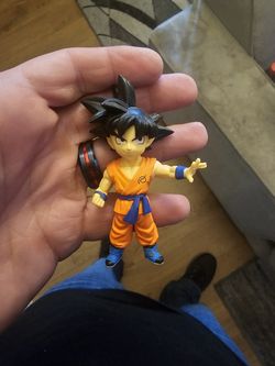 Banpresto goku dragon ball super figure