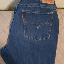 Levis Jeans 