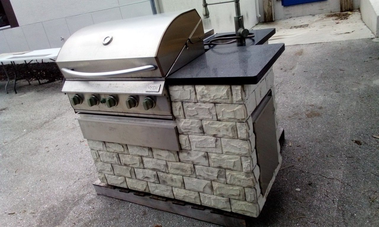 Grill BBQ Stone Set Up