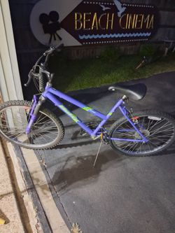 Clean girls bike