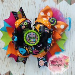 "Show Me The Candy" Boutique Bow 