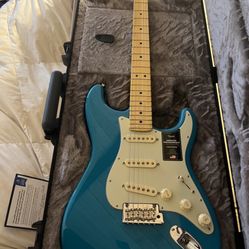 American Strat Miami blue(Mint Condition) 