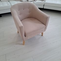 Light Pink Cushioned Chair