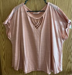 Women’s Short and Long Sleeve Tops and Jeans