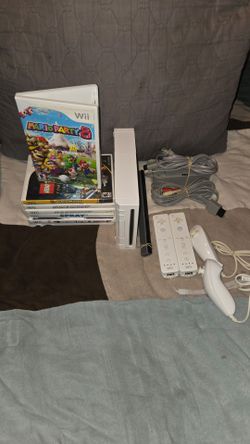 Nintendo Wii Mario Party Bundle with 7 Games