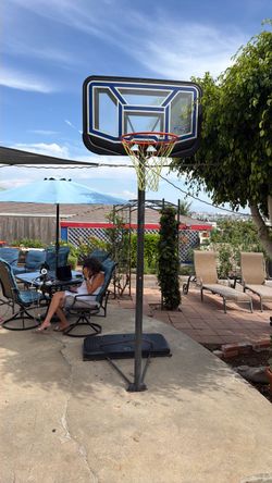 Lifetime Portable Basketball Hoop