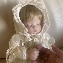 Tyner 1992 Sleeping Baby Girl Doll Weighted Realistic Vintage 