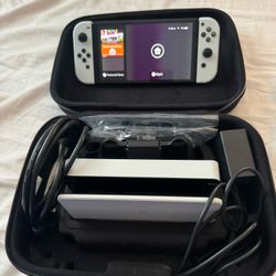 Nintendo Switch OLED White + Travel Case