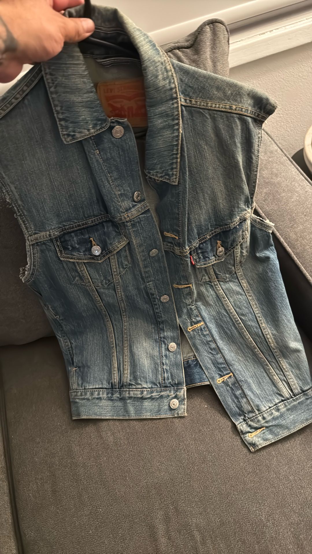 Levi’s denim vest