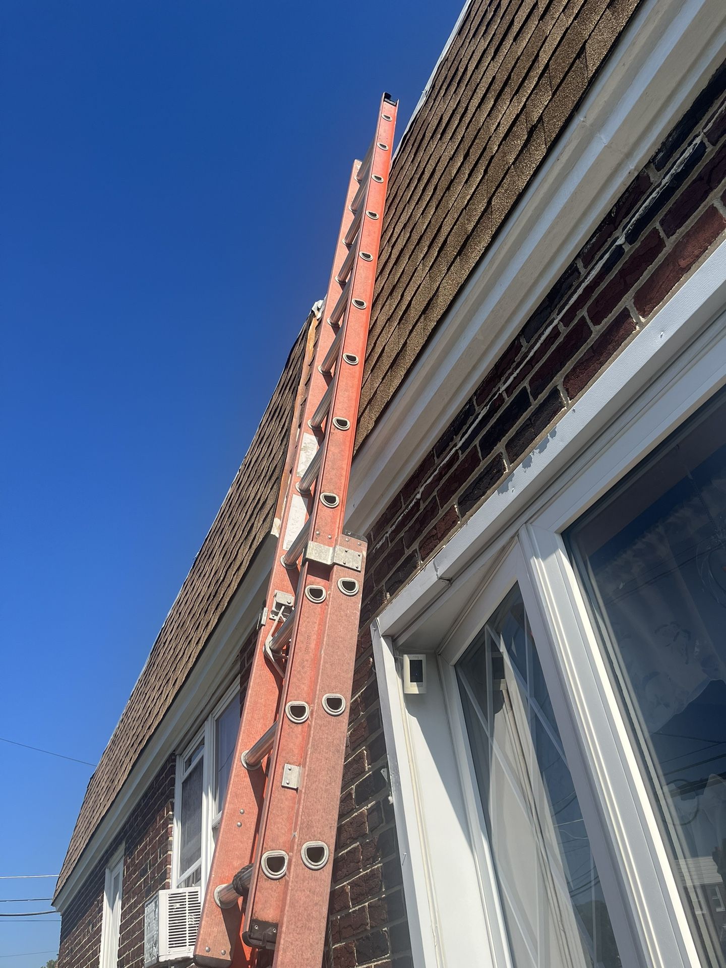 24 FT.Fiver Extension Ladder (Werner)