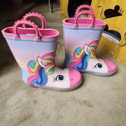 Raining Boots Like New  Size 11/12