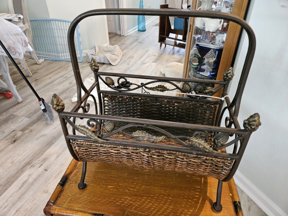 Wicker Iron Magazine Holder Great Vintage Piece Can Use In Bathroom 35 Obo