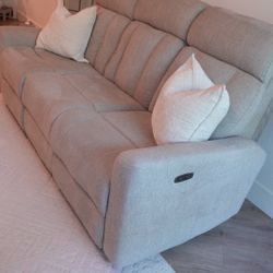 Power Reclining Sofa 