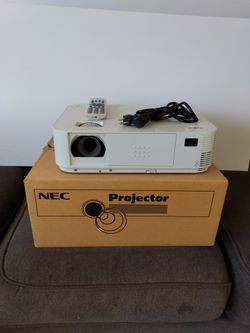 NEC NP-M282X  Bluetooth Ready Office, Business, School, Church DLP Projector 