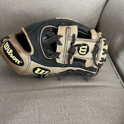 Wilson A2000