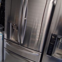 LG 4 doors stainless steel... works Well...Ready tested