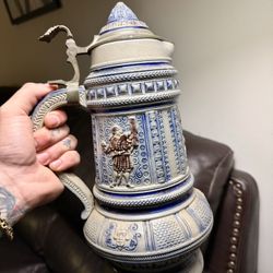 Wow 🤯 !! Vintage / Antique German Lidded Stein Mug !!
